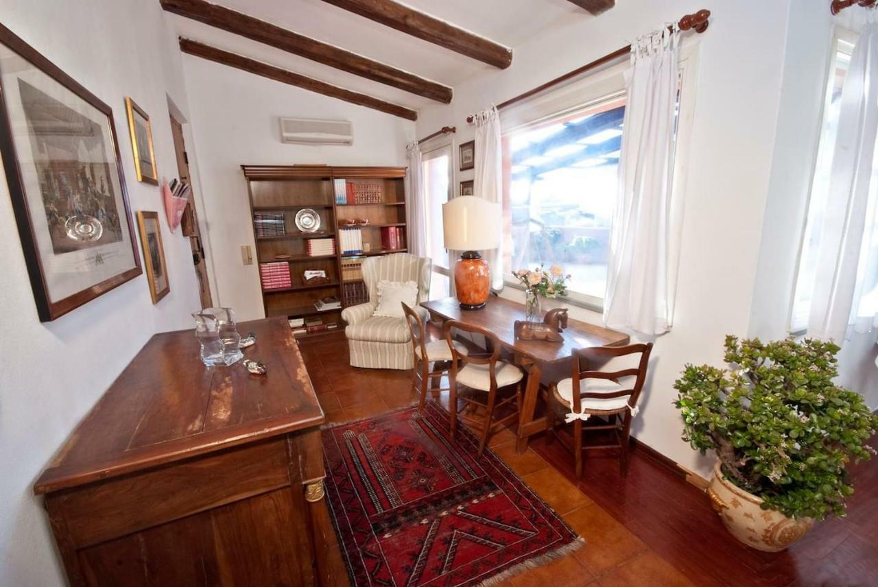 Attico In Centro Con Vista Della Torre - Cozy Penthouse Facing To The Tower Oristano Exterior foto